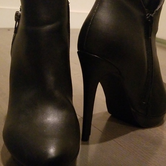 Heeled Black Booties from Madden Girl - Picture 4 of 4